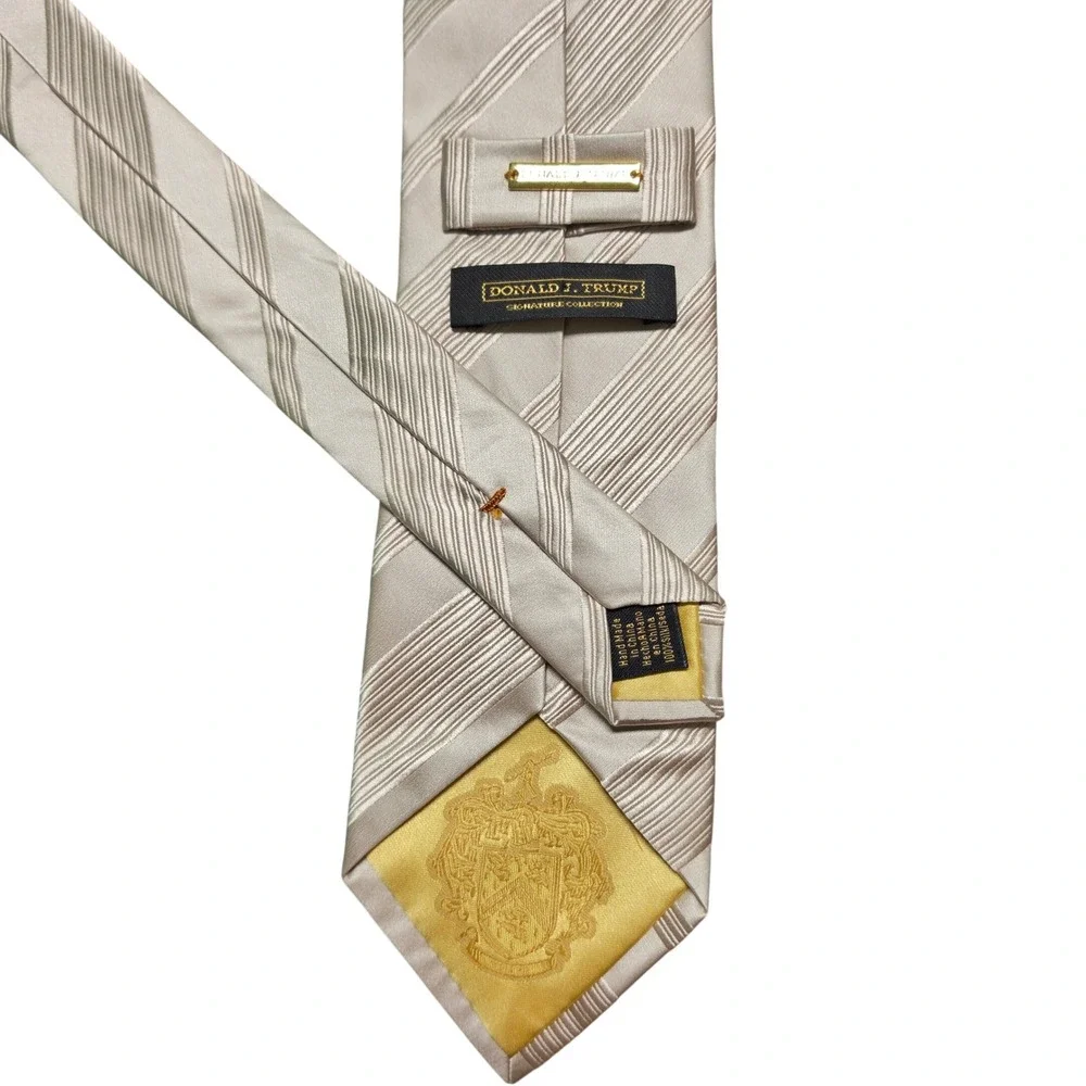 Necktie Donald J Trump OS Mens Beige Excellent Silk Striped Signature Collection